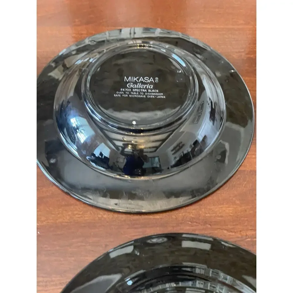 MIKASA GALLERIA SPECTRA BLACK RIMMED SOUP / SALAD BOWL SET OF 4
